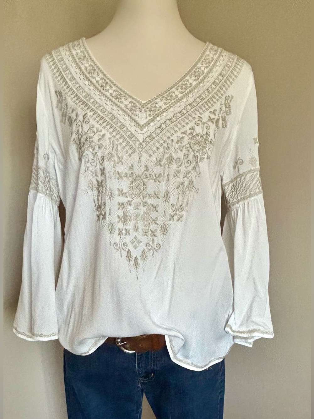 Chelsea & Theodore Embroidered Tunic